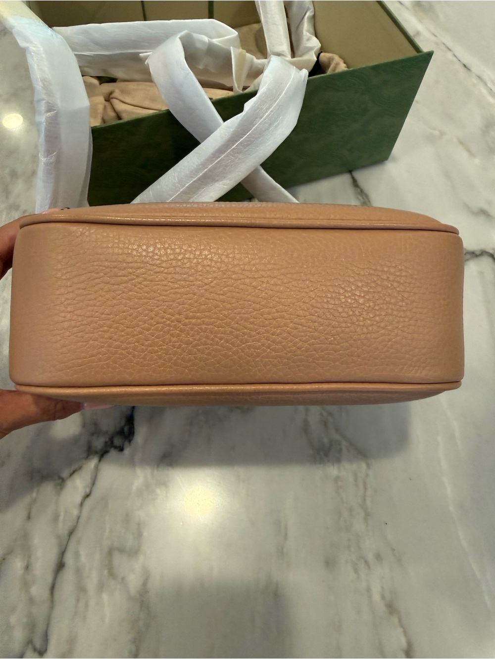 Gucci - Picture 4 of 7